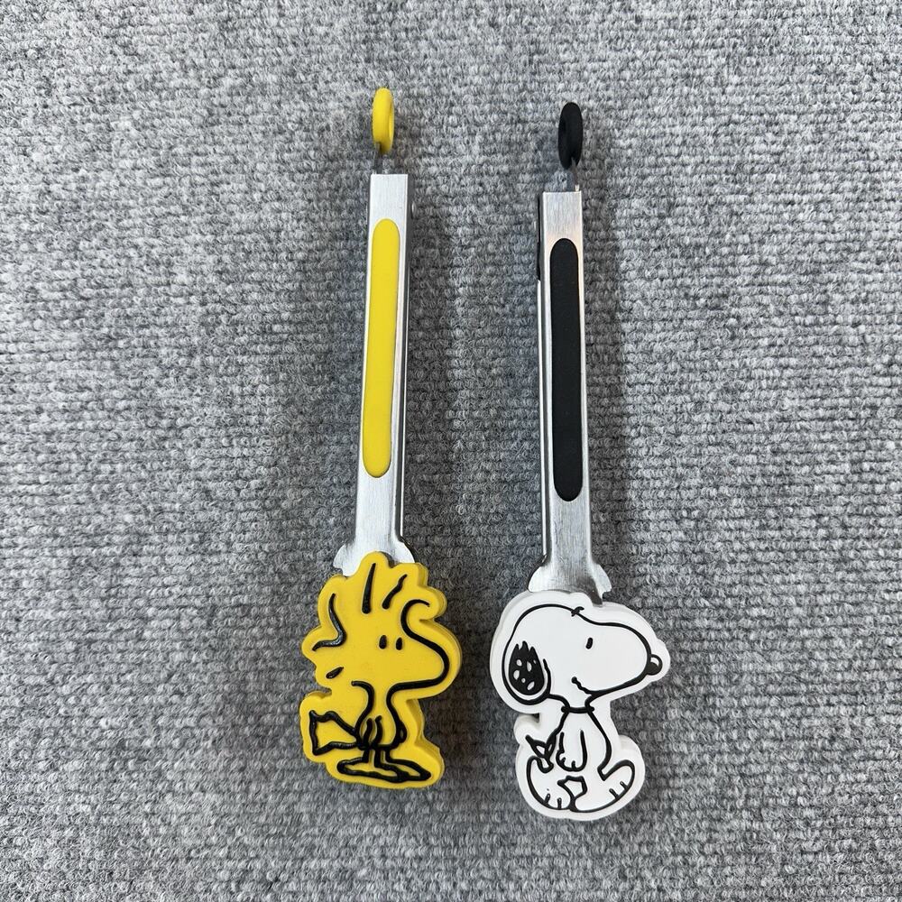 Mini Silicone Tongs Set 2 Pack Peanuts Snoopy and Woodstock New Open Box